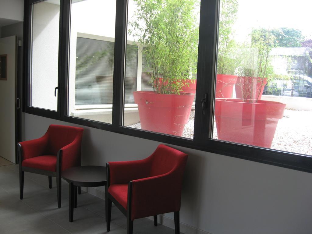 Domitys Le Parc Balsan Aparthotel ชาโตรูซ์ ภายนอก รูปภาพ